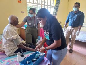 Camp Medical : 𝟓𝟓 𝐩𝐚𝐭𝐢𝐞𝐧𝐭𝐬 𝐚𝐮 𝐌𝐞𝐞𝐧𝐚𝐭𝐜𝐡𝐞𝐞 𝐇𝐨𝐦𝐞 𝐝𝐞 𝐊𝐚𝐲𝐥𝐚𝐬𝐬𝐨𝐧